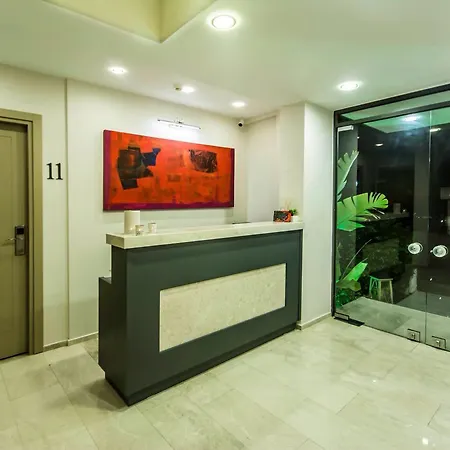 Eng فندق مبيت وإفطار